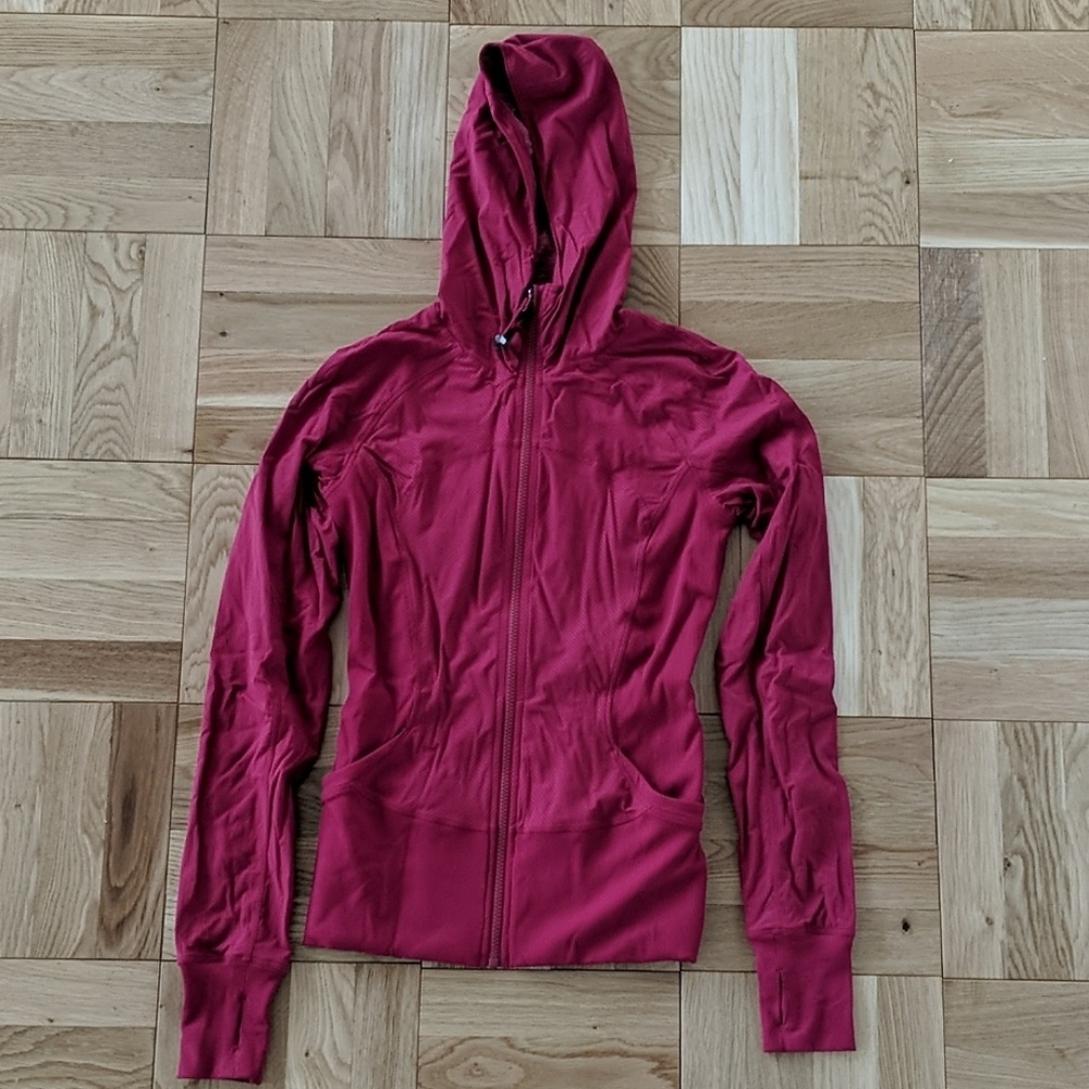 Lululemon In Flux Jacket, red, size 6